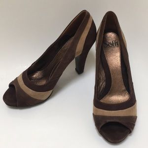 Sofft Rioja Dress Peep Toe Suede Pumps